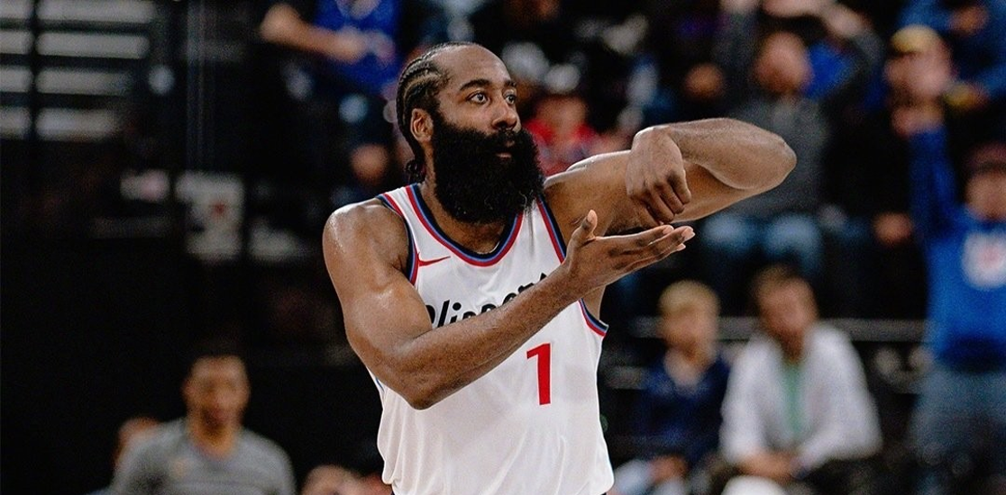 开云-哈登回归赛场，惊险取胜首场状态亮眼，利物浦观众沸腾！的简单介绍