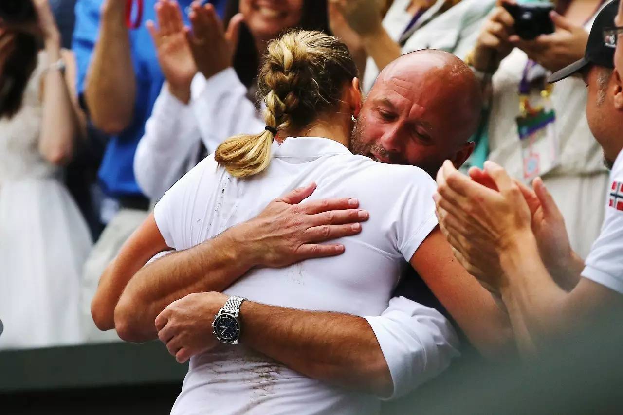 开云-阿扎伦卡巅峰对决，莎拉波娃与70激战MAD分钟，高光表现胜负难料！的简单介绍