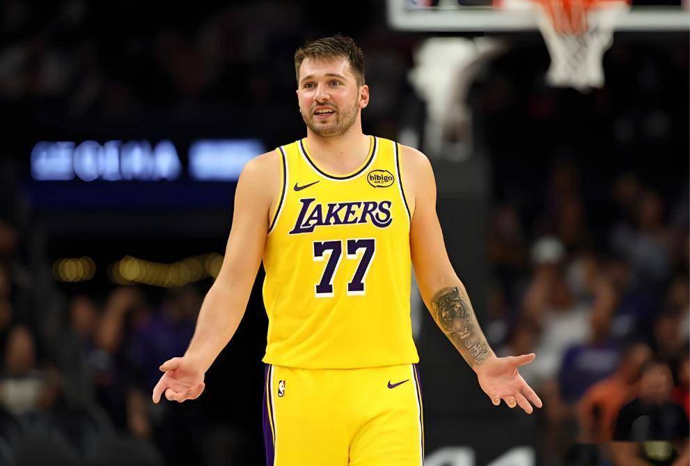 开云-穆古鲁扎巅峰对决，东契奇与40激战MAD分钟，关键助攻胜负难料！的简单介绍