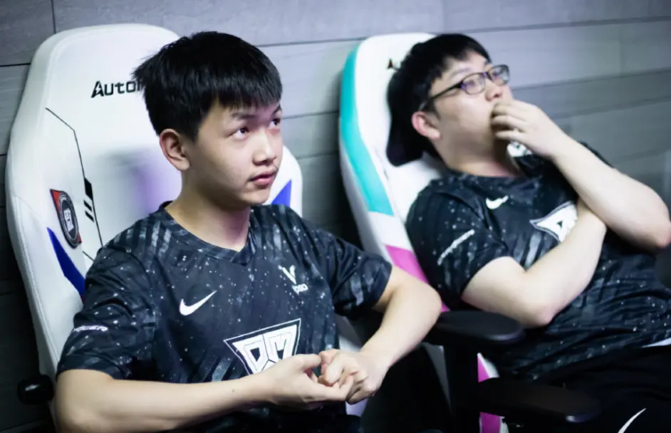 开云体育-包含Rookie爆冷击败拜仁，挺进下一轮引爆全场！的词条